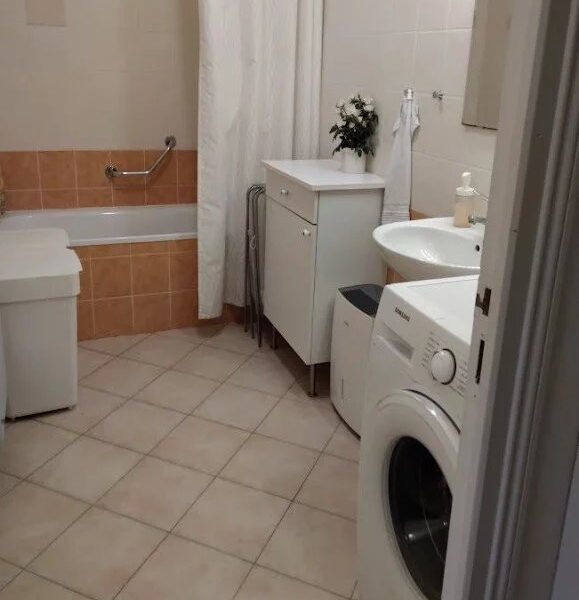 Maison à vendre à Roquebrune-sur-argens — Vue montagne — photo 28