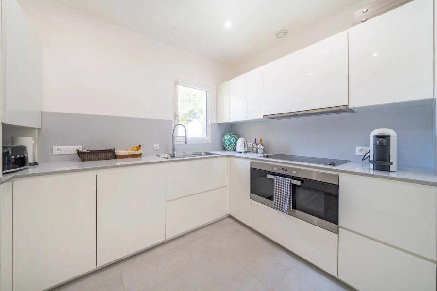 Appartement à vendre à Antibes — Vue parc & jardin — photo 8