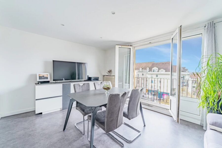 Appartement à vendre à Montesson — Vue sur la ville — photo 2