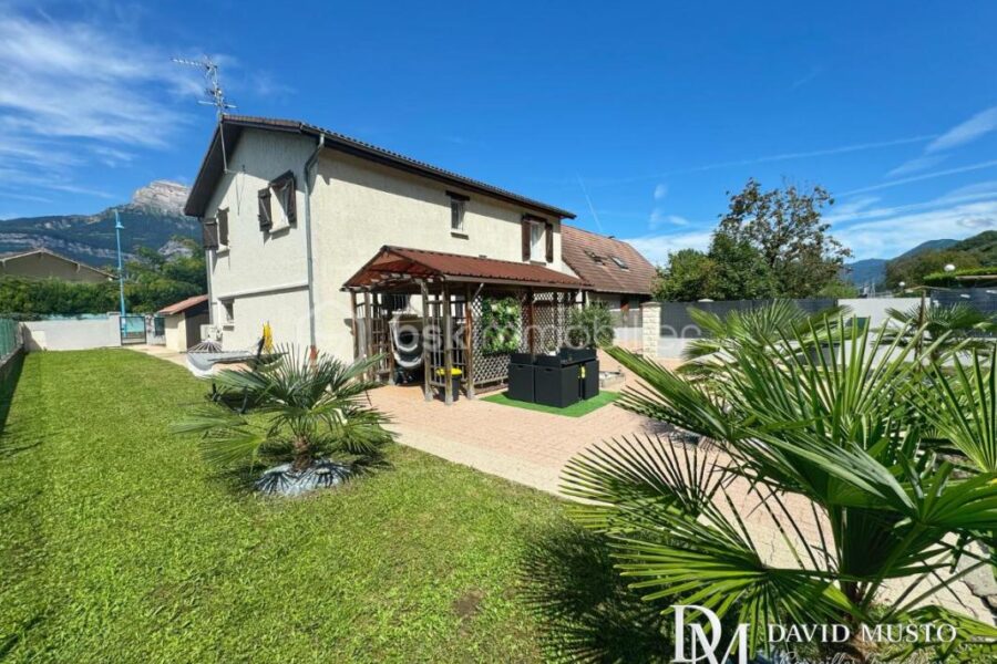 Maison à vendre à Froges — Vue montagne — photo 5