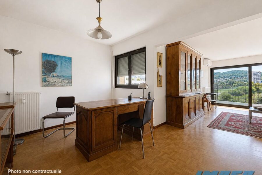 Appartement à vendre à Marseille — Vue parc & jardin — photo 5