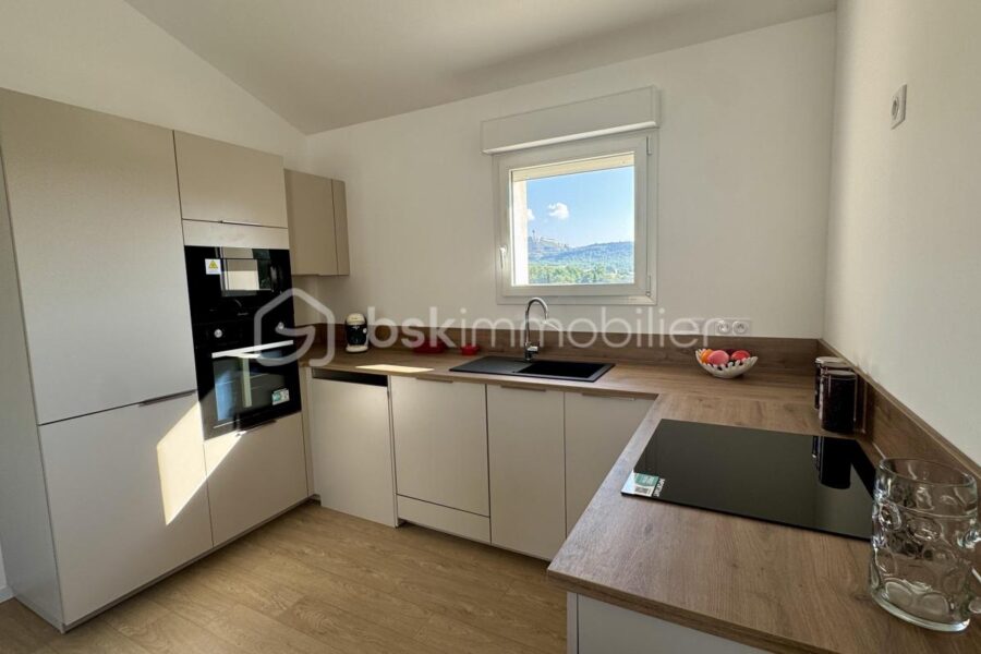 Appartement à vendre à Rognac — Vue mer — photo 5