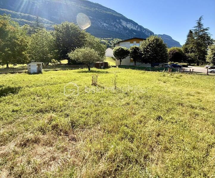 Terrain à vendre à Chindrieux — Vue montagne — photo 1