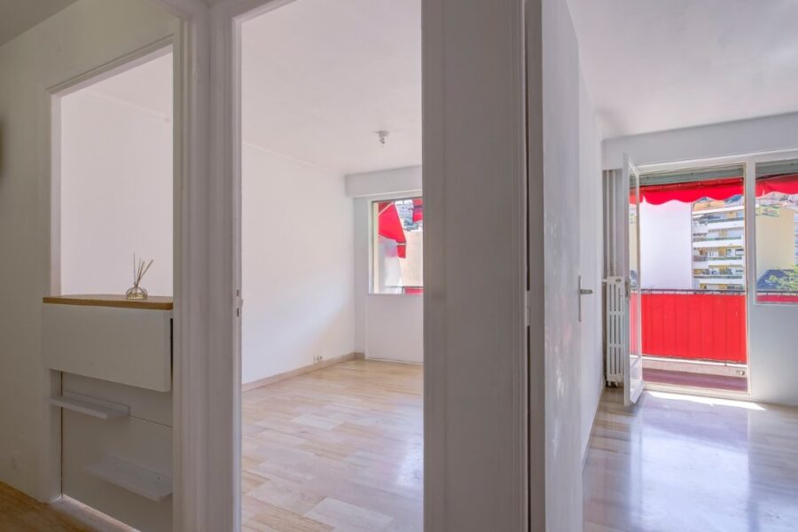 Appartement à vendre à Nice — Vue sur la ville — photo 6