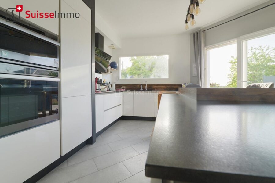 Maison à vendre à Montbeliard — Vue sur la ville — photo 5
