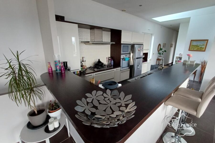 Appartement à vendre à Aubenas — Vue sur la ville — photo 6
