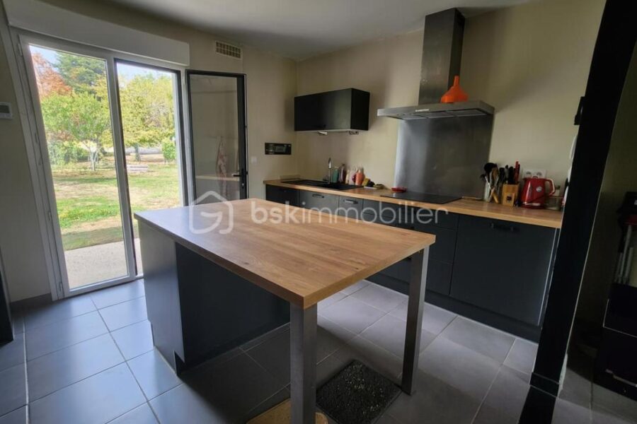 Maison à vendre à Sanxay — Vue dégagée — photo 6