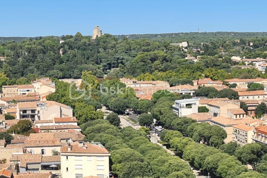 Appartement à vendre à Nimes — Vue sur la ville — photo 5