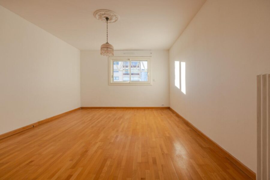 Appartement à vendre à Nantes — Vue sur la ville — photo 5