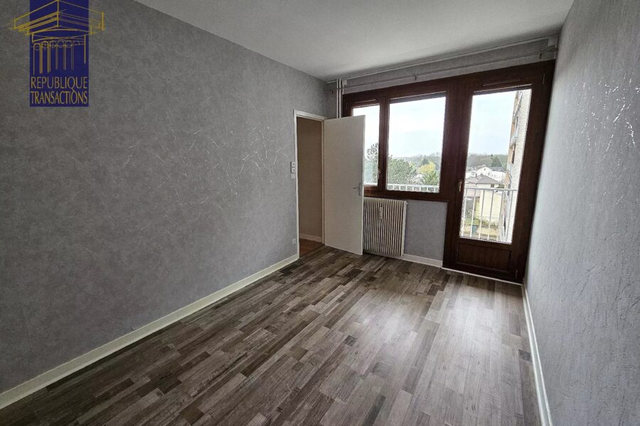Appartement à vendre à Beaune — Vue sur la ville — photo 12