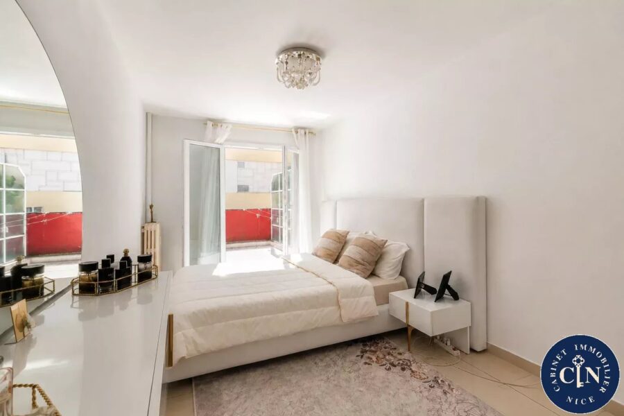 Appartement à vendre à Nice — Vue sur la ville — photo 6