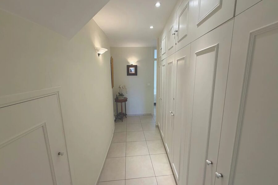 Appartement à vendre à Villefranche-sur-mer — Vue mer — photo 9