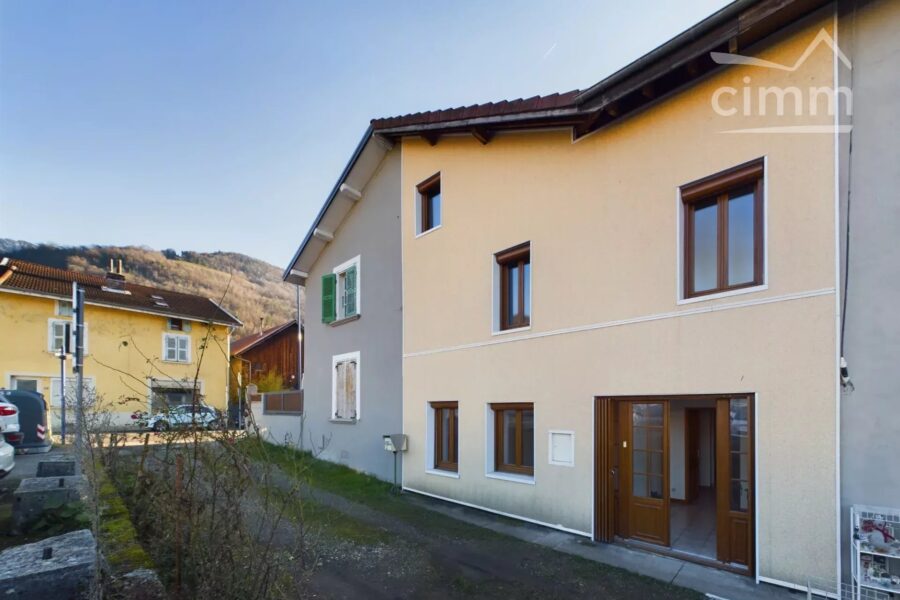 Maison à vendre à Villard-bonnot — Vue montagne — photo 2