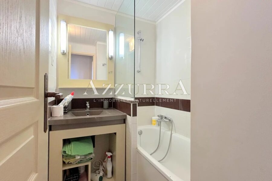 Appartement à vendre à Agay — Vue parc & jardin — photo 6
