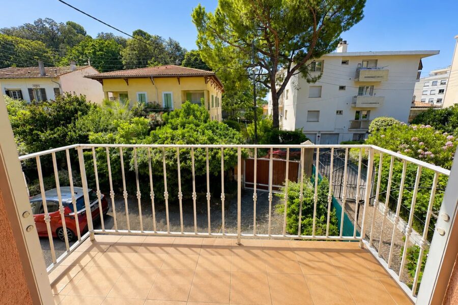 Appartement à vendre à Nice — Vue parc & jardin — photo 1