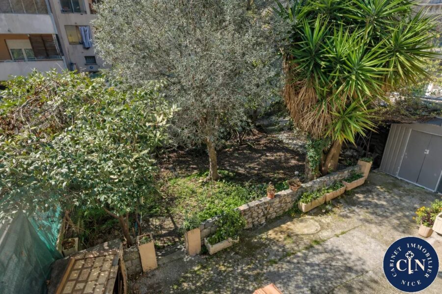 Maison à vendre à Nice — Vue nature — photo 16