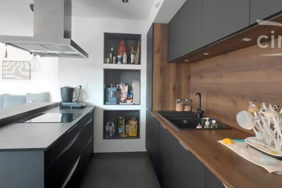 Appartement à vendre à La ravoire — Vue montagne — photo 2
