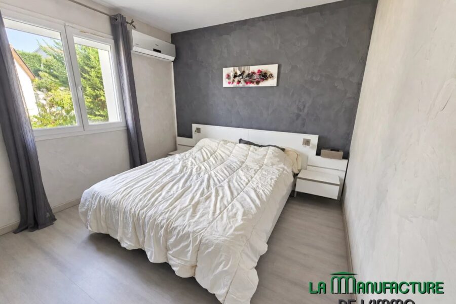 Maison à vendre à La ricamarie — Vue montagne — photo 12