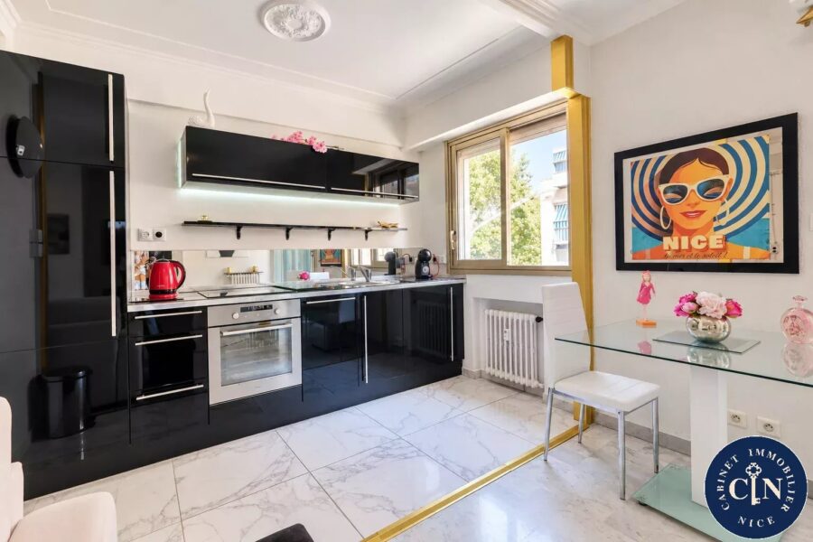 Appartement à vendre à Nice — Vue sur la ville — photo 6