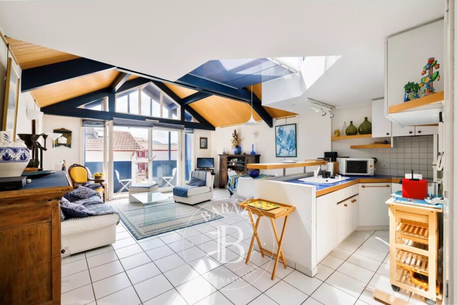 Appartement à vendre à Saint-jean-de-luz — Vue montagne — photo 4
