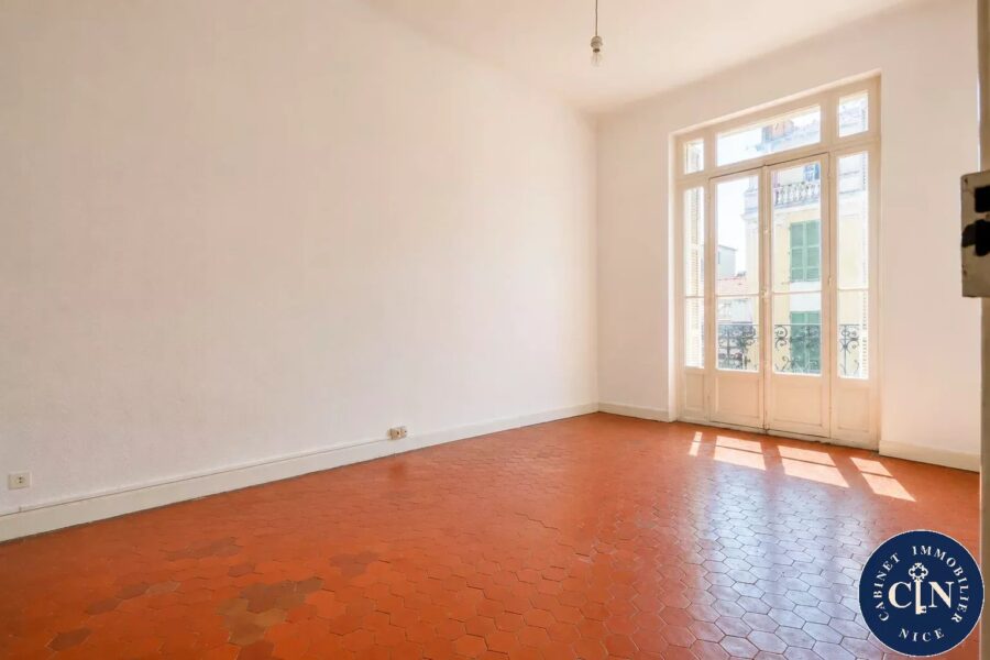 Appartement à vendre à Nice — Vue sur la ville — photo 8
