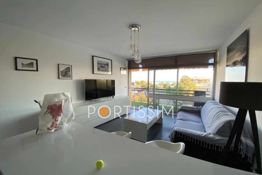 Appartement à vendre à Saint-laurent-du-var — Vue mer — photo 3