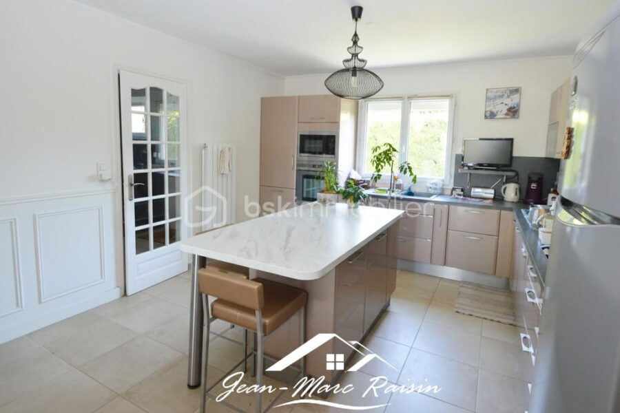 Maison à vendre à Conde sainte libiaire — Vue lac — photo 7