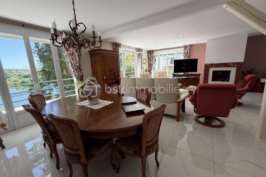 Maison à vendre à Boissise le roi — Vue lac — photo 1