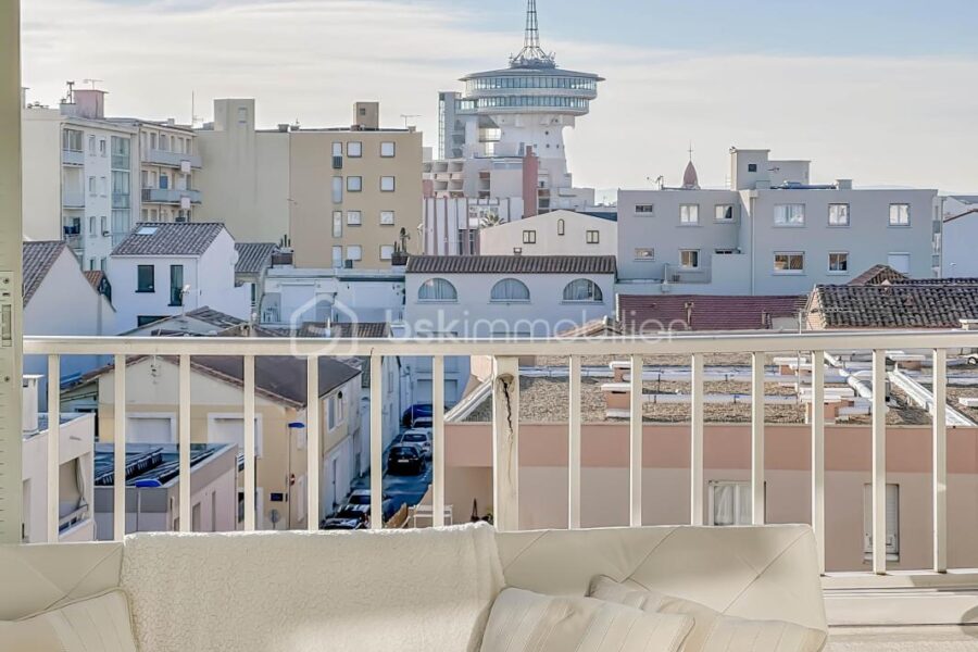 Appartement à vendre à Palavas les flots — Vue sur la ville — photo 1