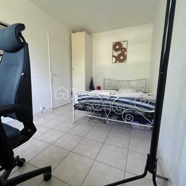 Appartement à vendre à Yerres — Vue parc & jardin — photo 7
