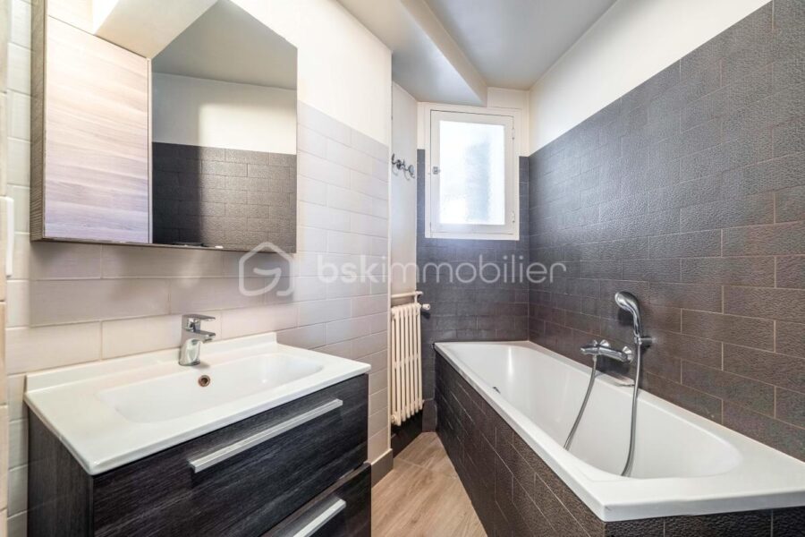 Appartement à vendre à Vanves — Vue sur la ville — photo 7