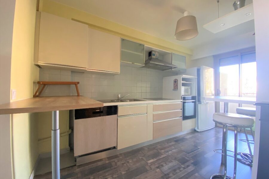 Appartement à louer à Nice — Vue mer — photo 6