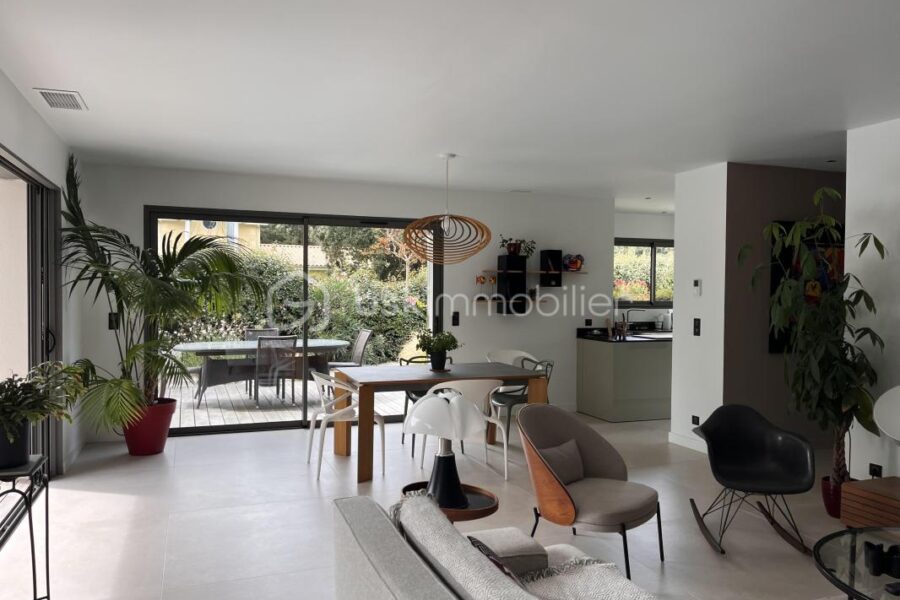 Maison à vendre à Soulac sur mer — Vue dégagée — photo 7