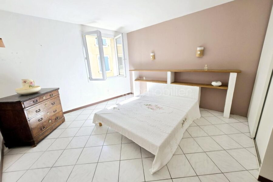 Appartement à vendre à Gruissan — Vue sur la ville — photo 6