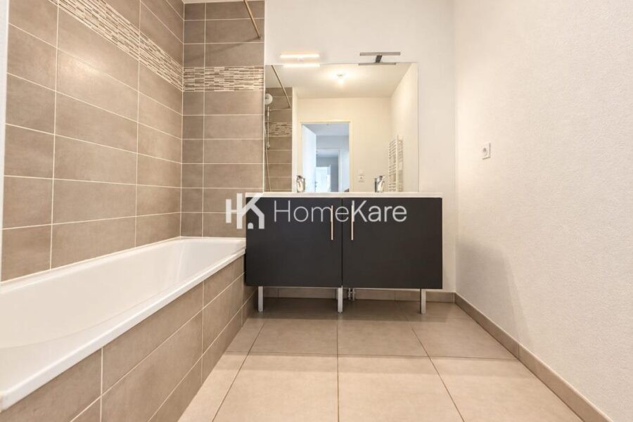 Appartement à vendre à Ramonville saint agne — Vue sur la ville — photo 6