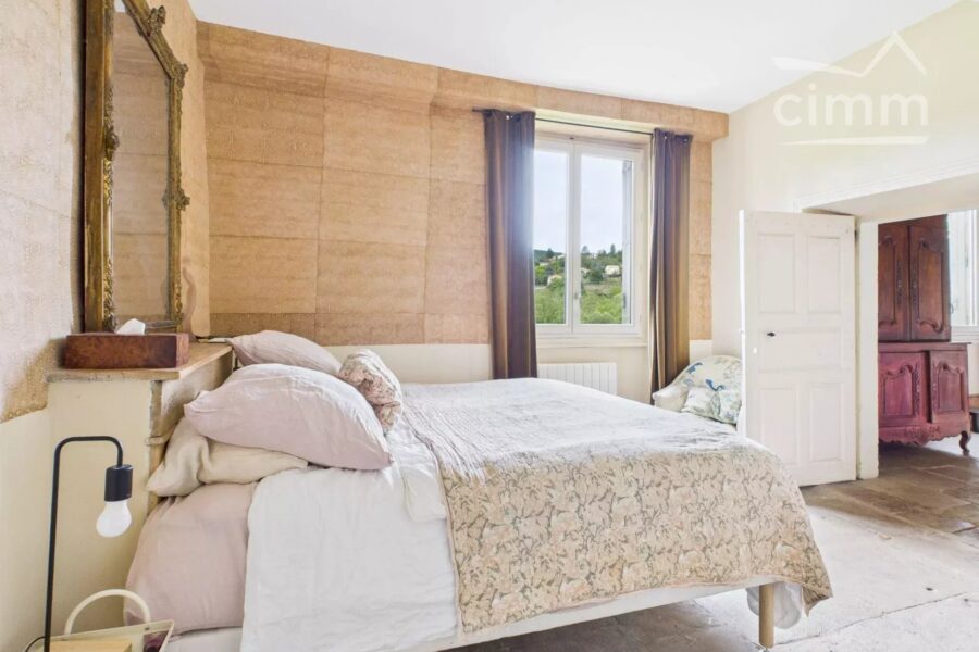 Maison à vendre à Chassiers — Vue montagne — photo 12