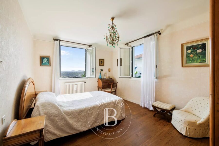 Maison à vendre à Ciboure — Vue montagne — photo 19