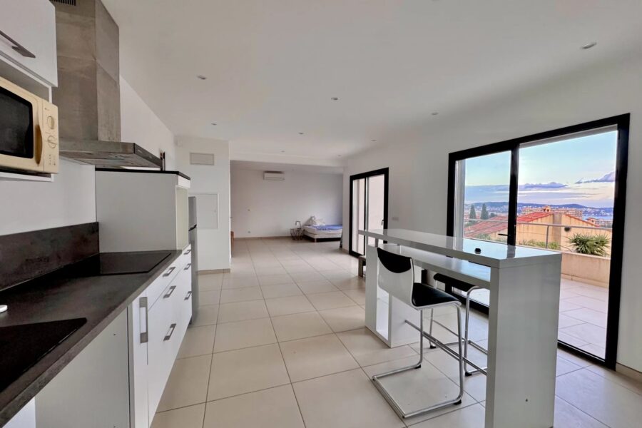 Appartement à louer à Nice — Vue mer — photo 4