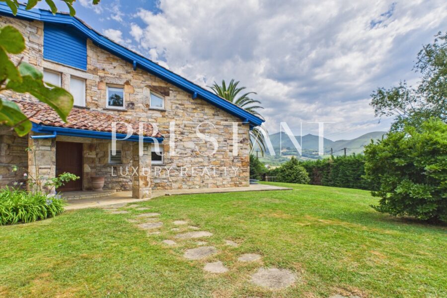 Maison à vendre à Urrugne — Vue montagne — photo 7