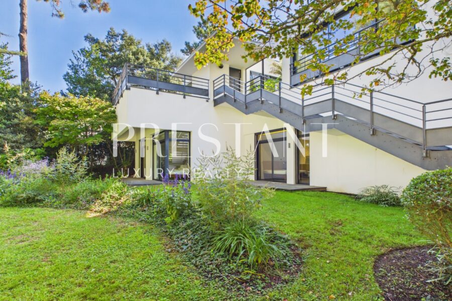 Maison à vendre à Anglet — Vue parc & jardin — photo 9