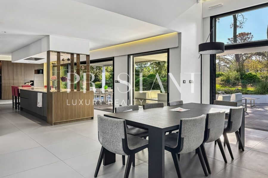 Maison à vendre à Anglet — Vue parc & jardin — photo 12