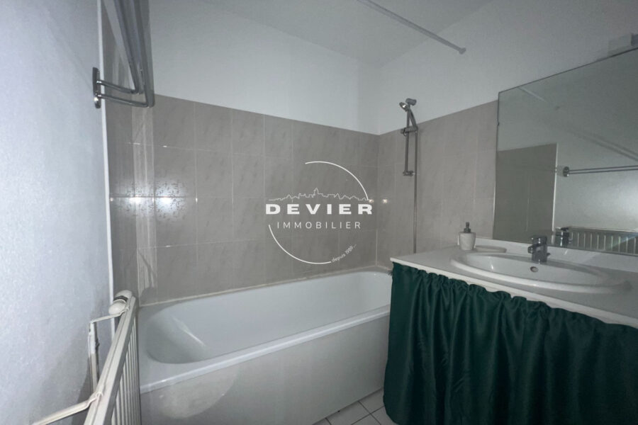 Appartement à louer à Montpellier — Vue parc & jardin — photo 13