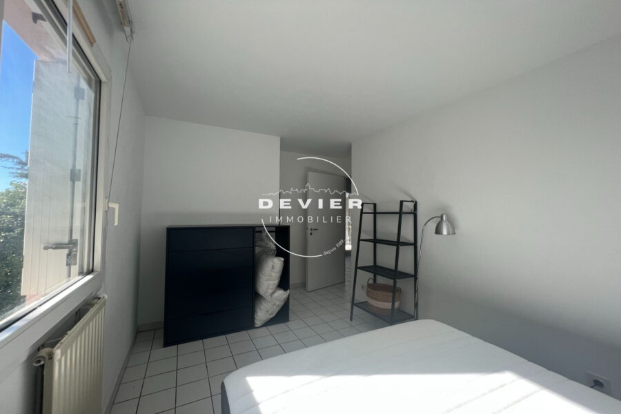 Appartement à louer à Montpellier — Vue parc & jardin — photo 8