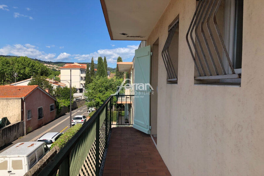 Appartement à louer à Draguignan — Vue sur la ville — photo 7