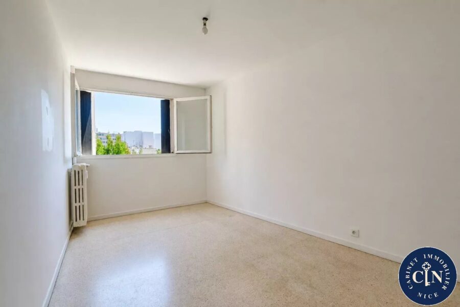 Appartement à vendre à Nice — Vue sur la ville — photo 9