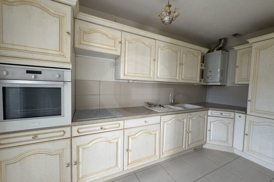 Appartement à vendre à Balaruc-les-bains — Vue parc & jardin — photo 5