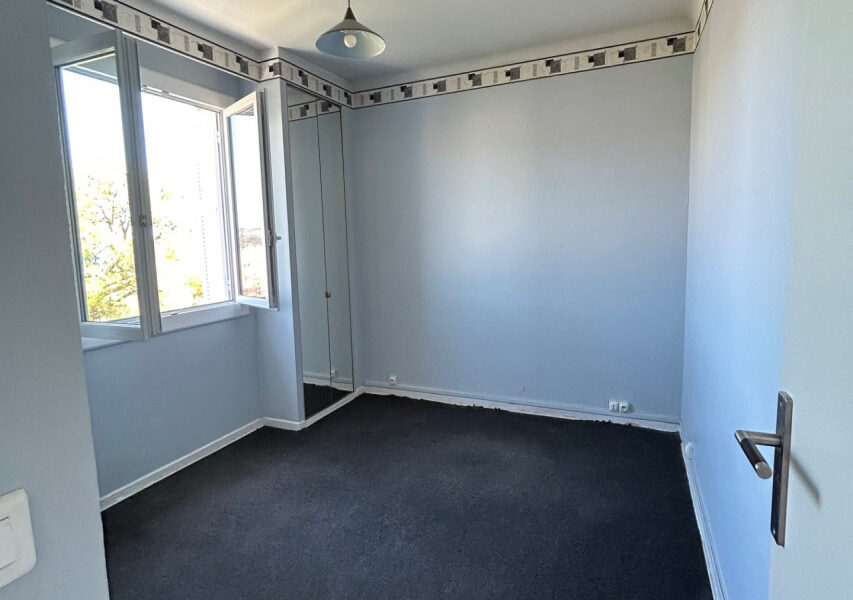 Appartement à louer à Nice — Vue sur la ville — photo 4