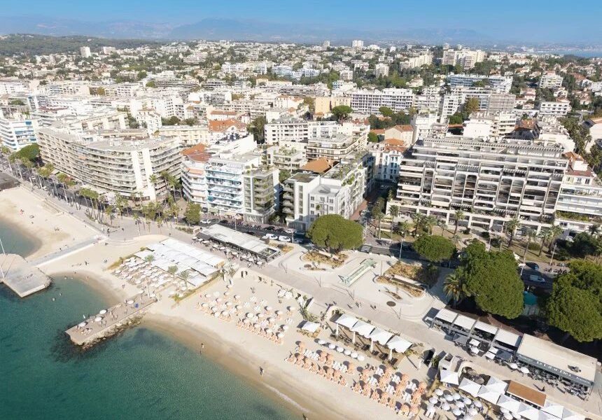 Appartement à vendre à Juan-les-pins — Vue mer — photo 9