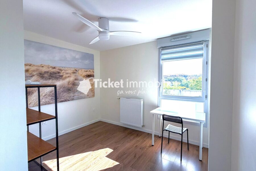 Appartement à louer à Toulouse — Vue sur la ville — photo 9