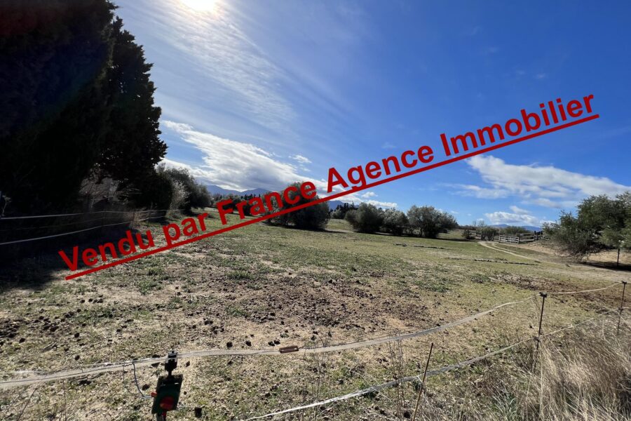Terrain à vendre à Bages — Vue dégagée — photo 2